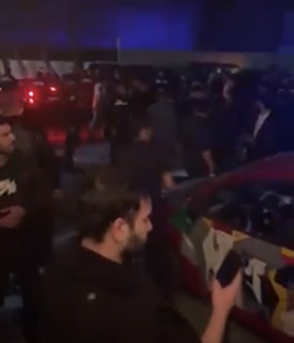 Bakıda partlayış zamanı onlarla insan yanıq xəsarətləri alıb - Səhiyyə Nazirliyi