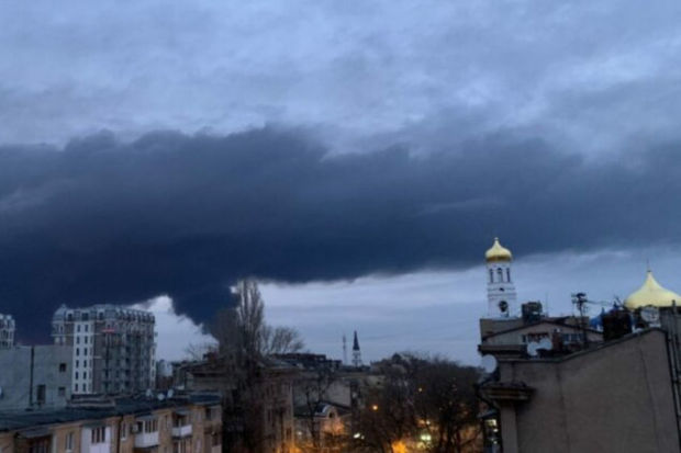 Odessa şəhəri bombardmana məruz qalıb