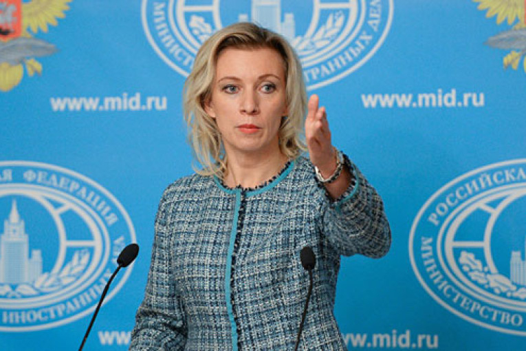 Zaxarova Baydenin çağırışına cavab verdi: "Yuqoslaviya və İraqdan başlayın"