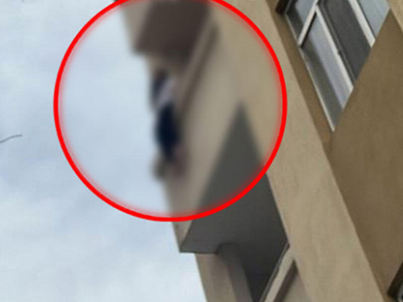 Bakıda özünü binadan atan qız öldü