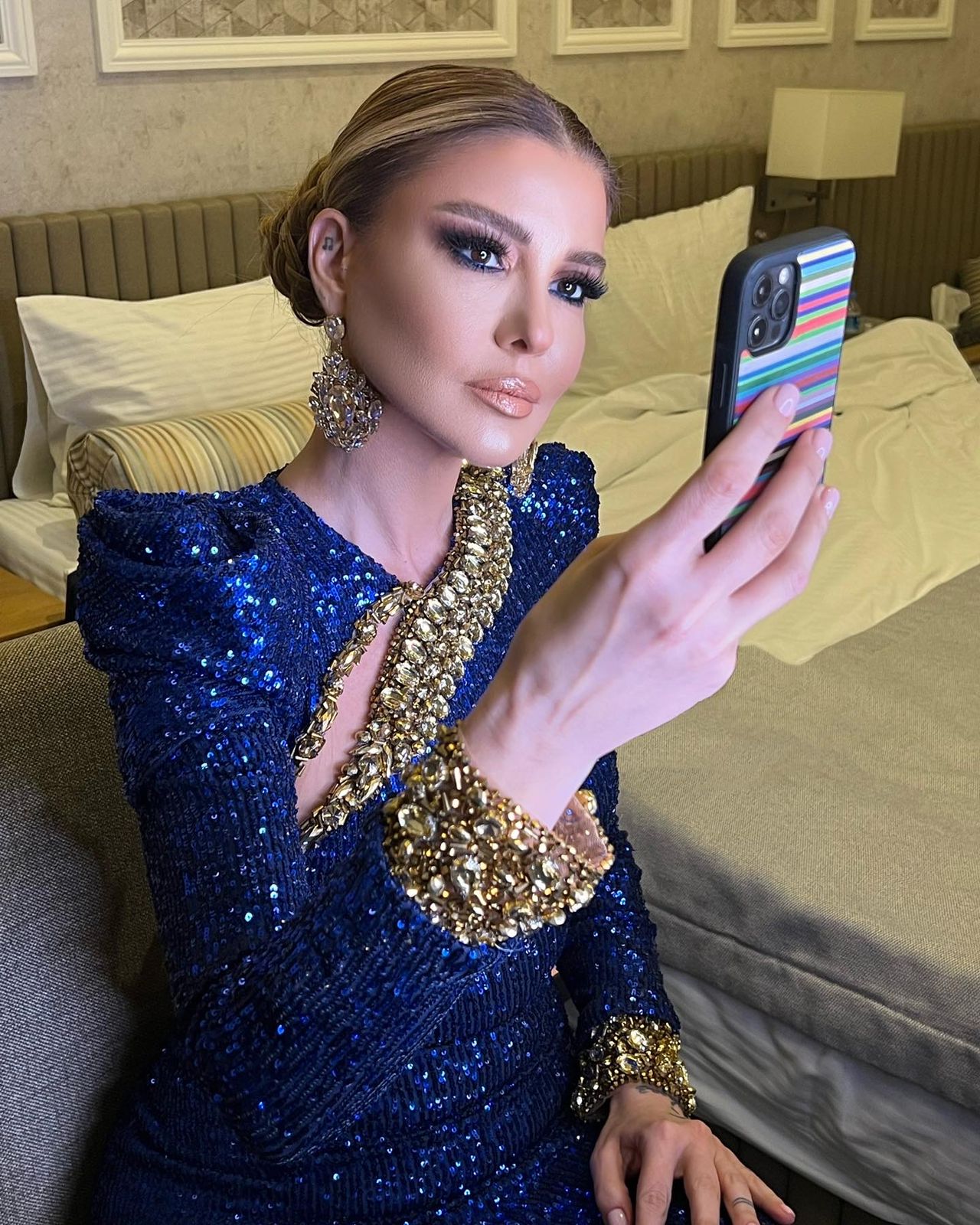 Gülben Ergenin konsertində təşəkkür etdiyi azərbaycanlı kimdir? – FOTOLAR