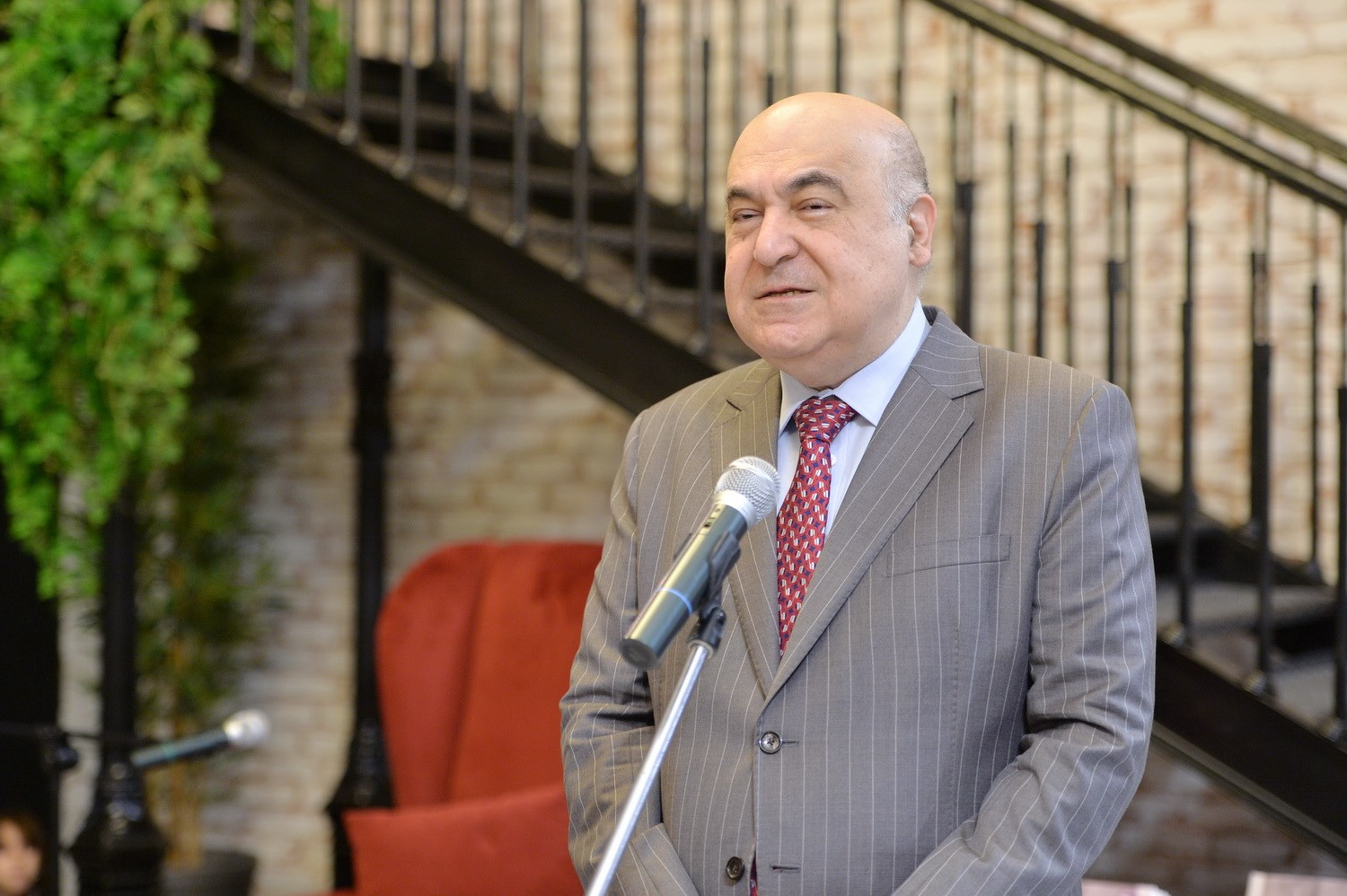 Çingiz Abdullayev: “Gözəl qadınların hamısı cəhənnəmlikdir”