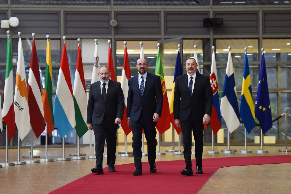 "Brüssel görüşü Azərbaycan diplomatiyasının yeni uğurudur"