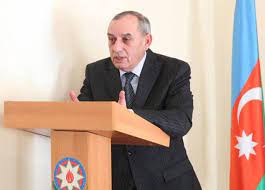 "Böyük siyasətin uğurları"