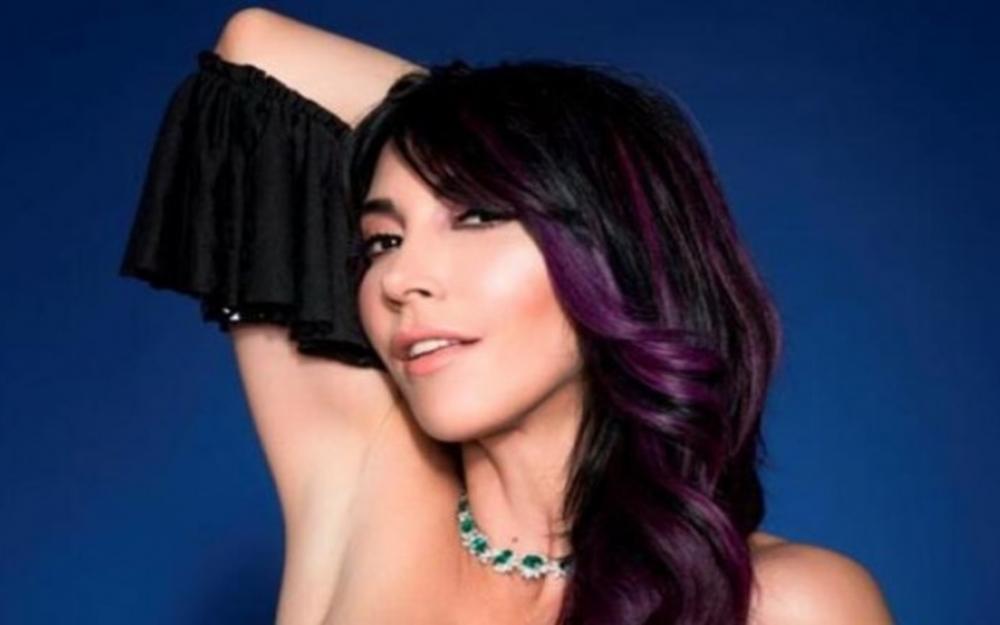 Sinə xərçəngi olan Hande Yener: Öləcəyəm, yoxsa qalacağam?