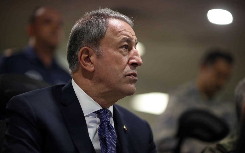 Hulusi Akar: "Türkiyə vətəndaşlarının Ukraynadan təxliyəsində irəliləyişlər gözləyirik"
