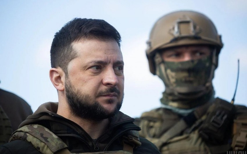 Zelenski: “Ukrayna NATO və Krım məsələlərini Rusiya ilə müzakirə etməyə hazırdır”