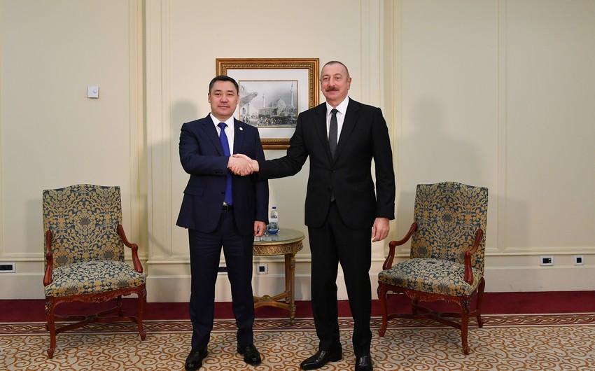 Qırğız Respublikasının Prezidentinin rəsmi qarşılanma mərasimi oldu