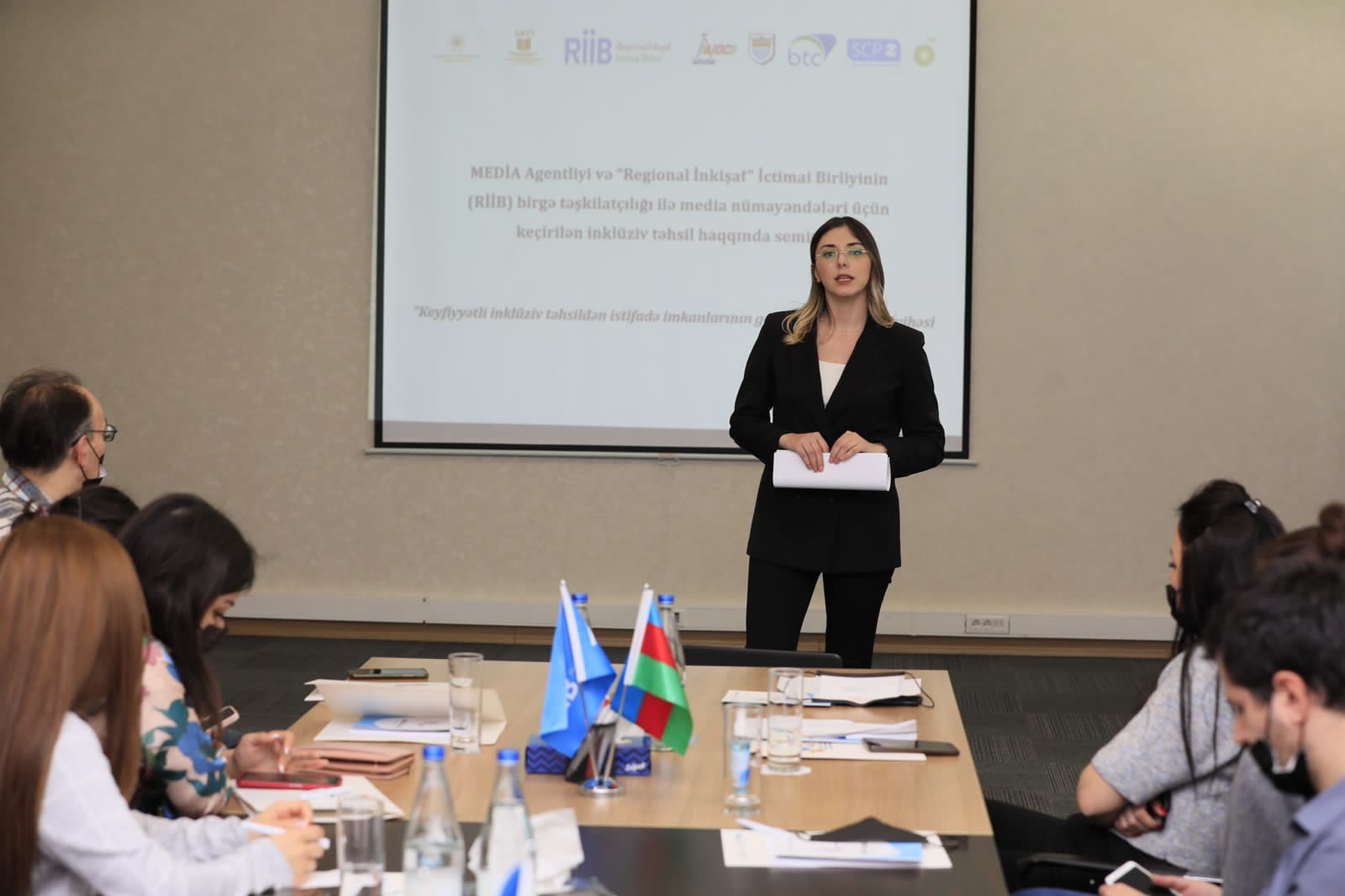 Media nümayəndələri üçün inklüziv təhsil mövzusunda seminar keçirildi - FOTOLAR