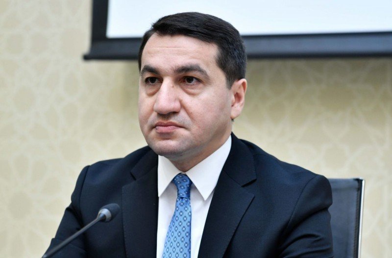 Hikmət Hacıyev: "Növbəti mərhələdə diaspor nümayəndələri qarşısında mühüm çağırışlar var"