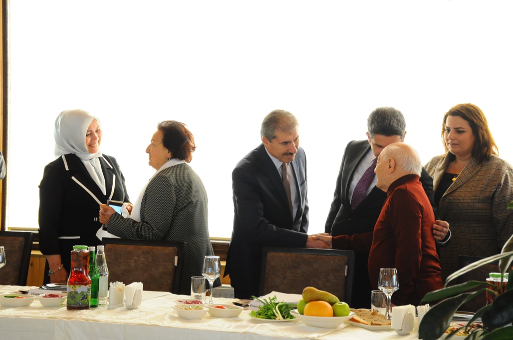 Naftalanda iftar süfrəsi açılıb - FOTOLAR