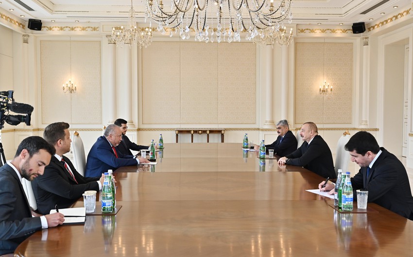 Prezident İlham Əliyev İsrailin maliyyə nazirini qəbul etdi