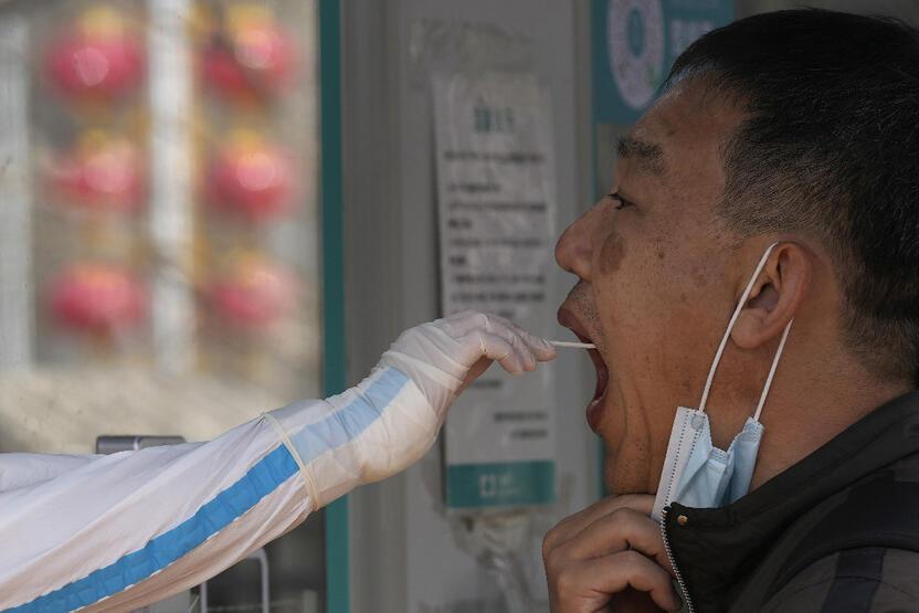 Çində koronavirus pik həddə çatdı - 13 min aktiv xəstə var