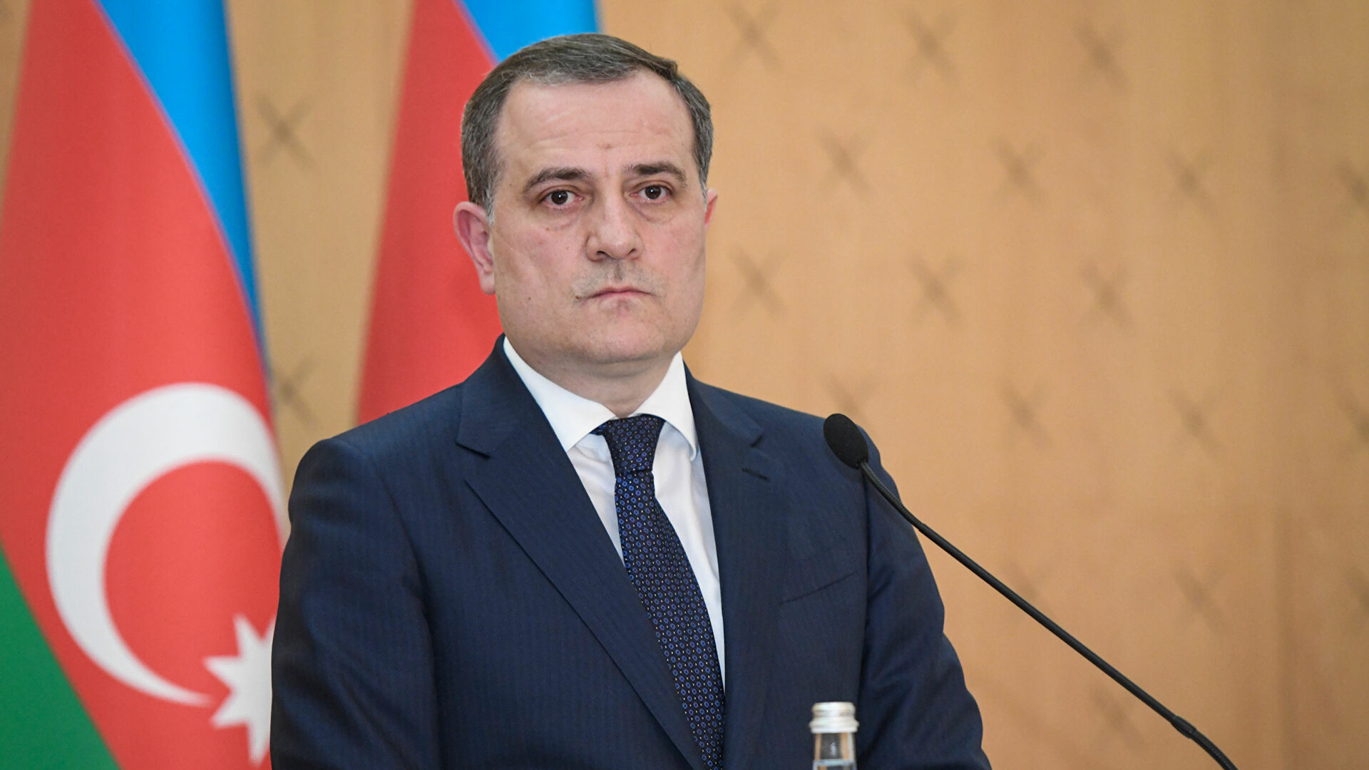 Ceyhun Bayramov Naxçıvana gedib