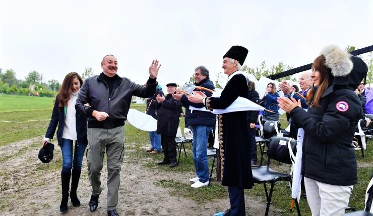 Xarıbülbül' festivalının tarixi: Ulu öndərin və şəhidlərimizin ruhu şaddır - VİDEO