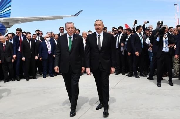 İlham Əliyev Rəcəb Tayyib Ərdoğanı Azərbaycana səfərə dəvət edib