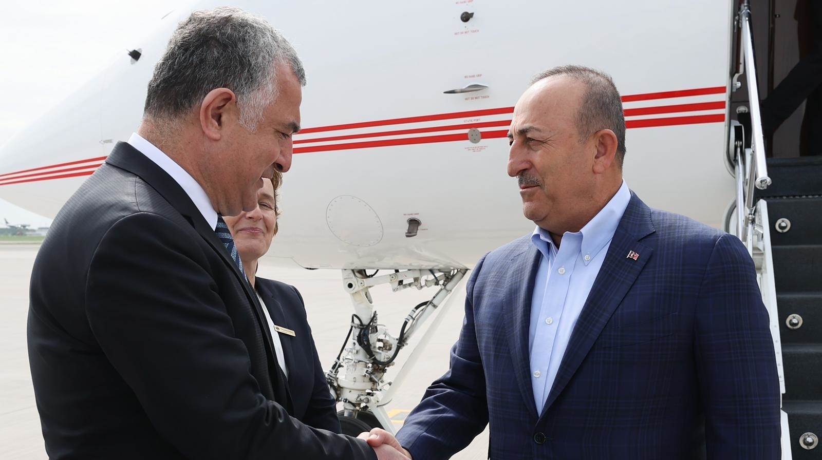 Mövlud Çavuşoğlu NATO ölkələrinin XİN başçılarının toplantısına qatılacaq