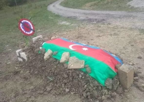 Füzulidə vəfat edən hərbçi dəfn edildi - FOTO