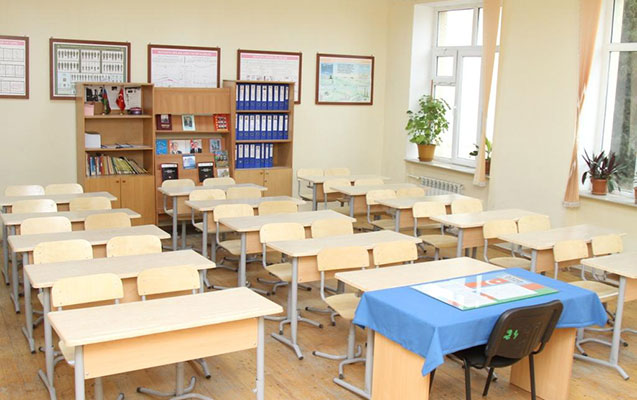 Bakıda məktəbdə şagird bıçaqlandı - Saxlanılan var