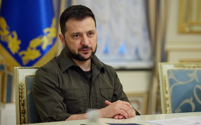 Zelenski: “Yeni güclü müdafiə yardımı gözləyirik"