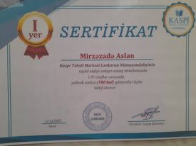 Azərbaycanda 7 yaşlı şagird 700 bal topladı - FOTO