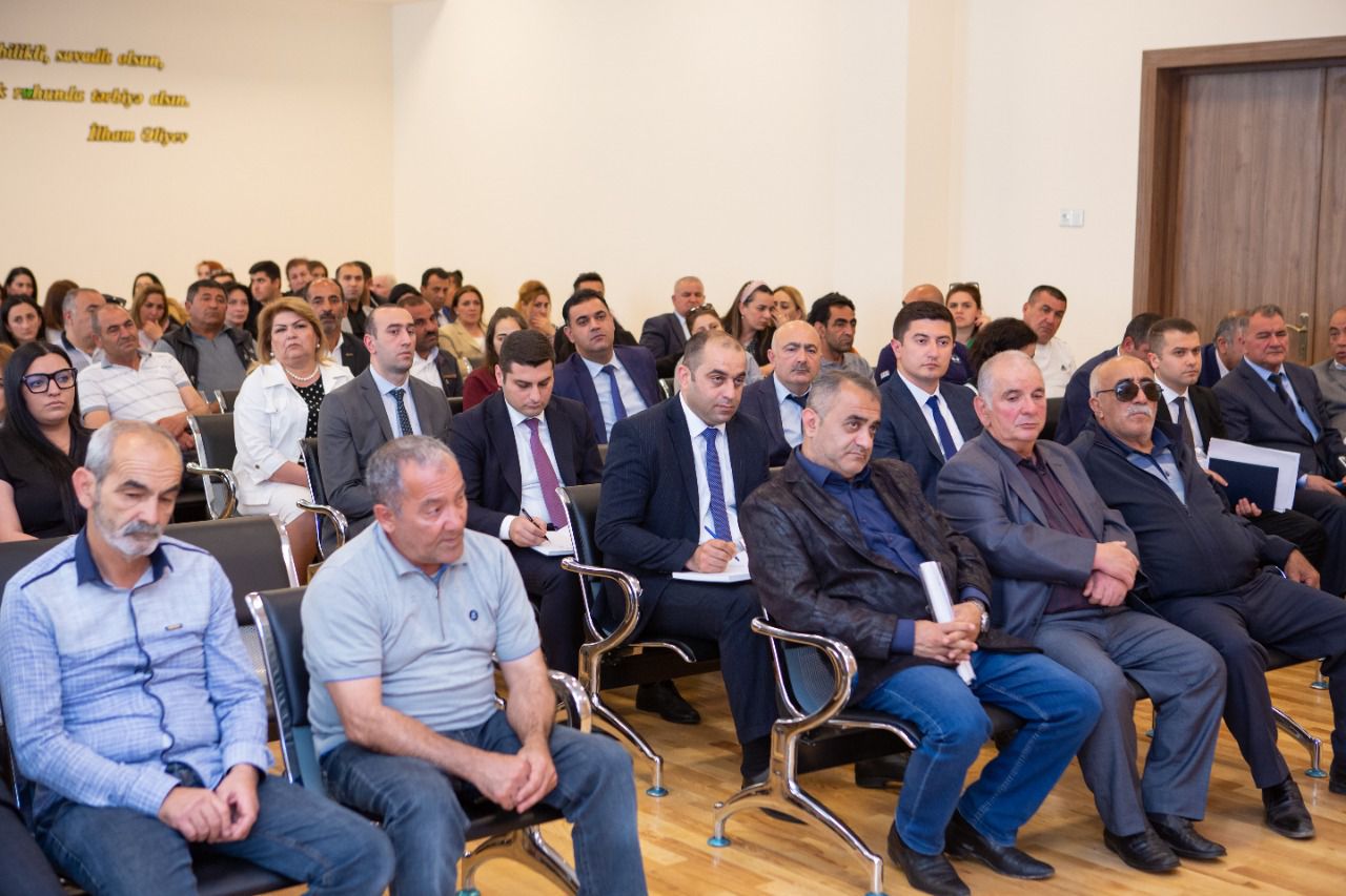 Binəqədi rayonunda səyyar qəbul keçirildi - FOTOLAR