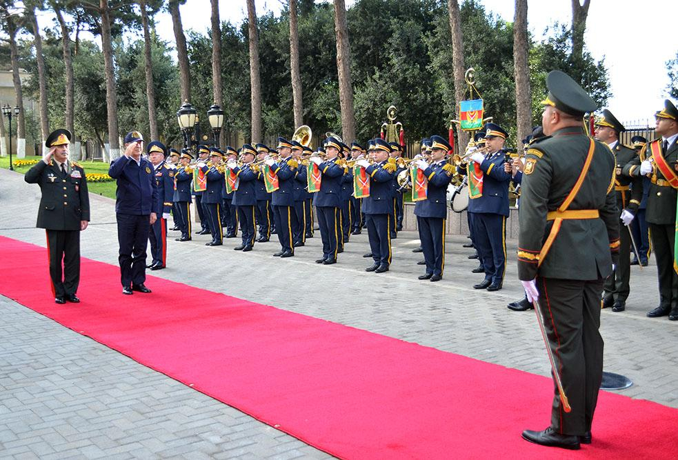 Hulusi Akar Azərbaycana gəldi - FOTO