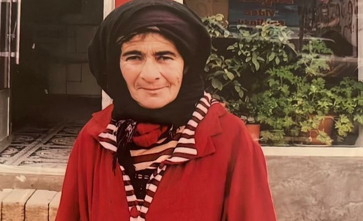 Polis hər yerdə bu qadını axtarır