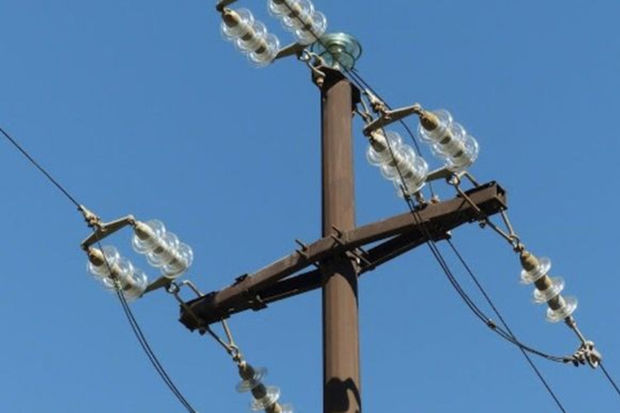 Gəncədə 58 yaşlı kişini elektrik dirəyində cərəyan vuraraq öldürdü