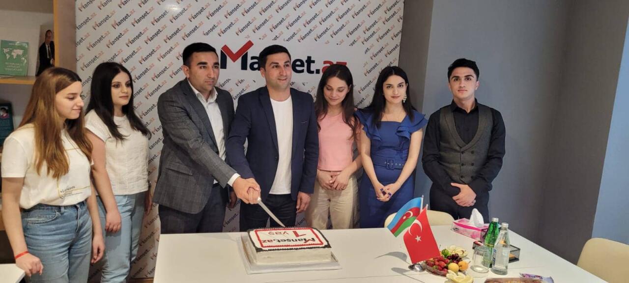 Manşet.az saytı 1 yaşını qeyd edir - FOTO