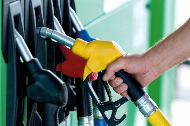Bu ölkədə benzinin qiyməti rekord həddə çatdı - 3 litr benzin 5 dollar