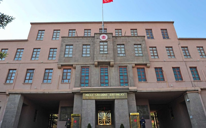 Türkiyə Müdafiə Nazirliyi: "Azərbaycanla hərbi müttəfiqliyin səviyyəsindən məmnunuq"