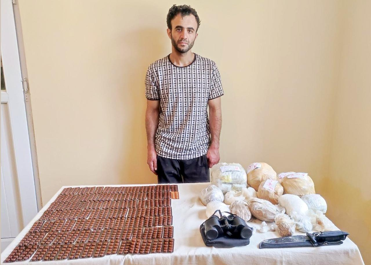 İranla sərhəddə əməliyyat: Saxlanılanlar var - FOTO