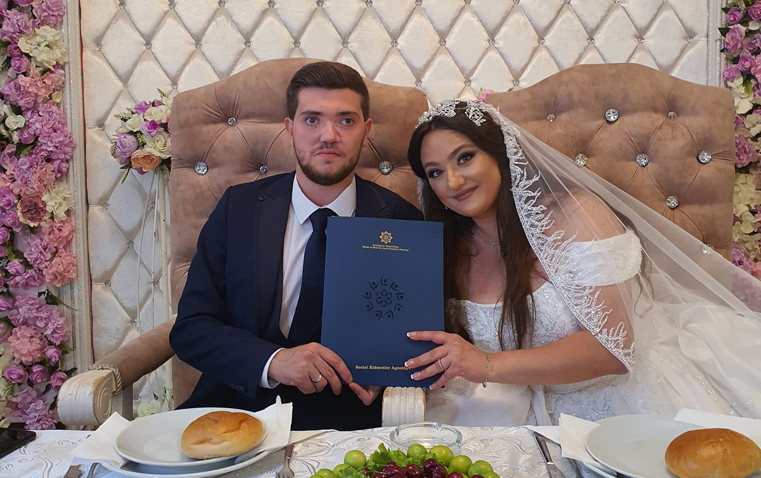 Qazi ilə Milli Qəhrəmanın qızına toy günü mənzil təqdim edildi - Fotolar