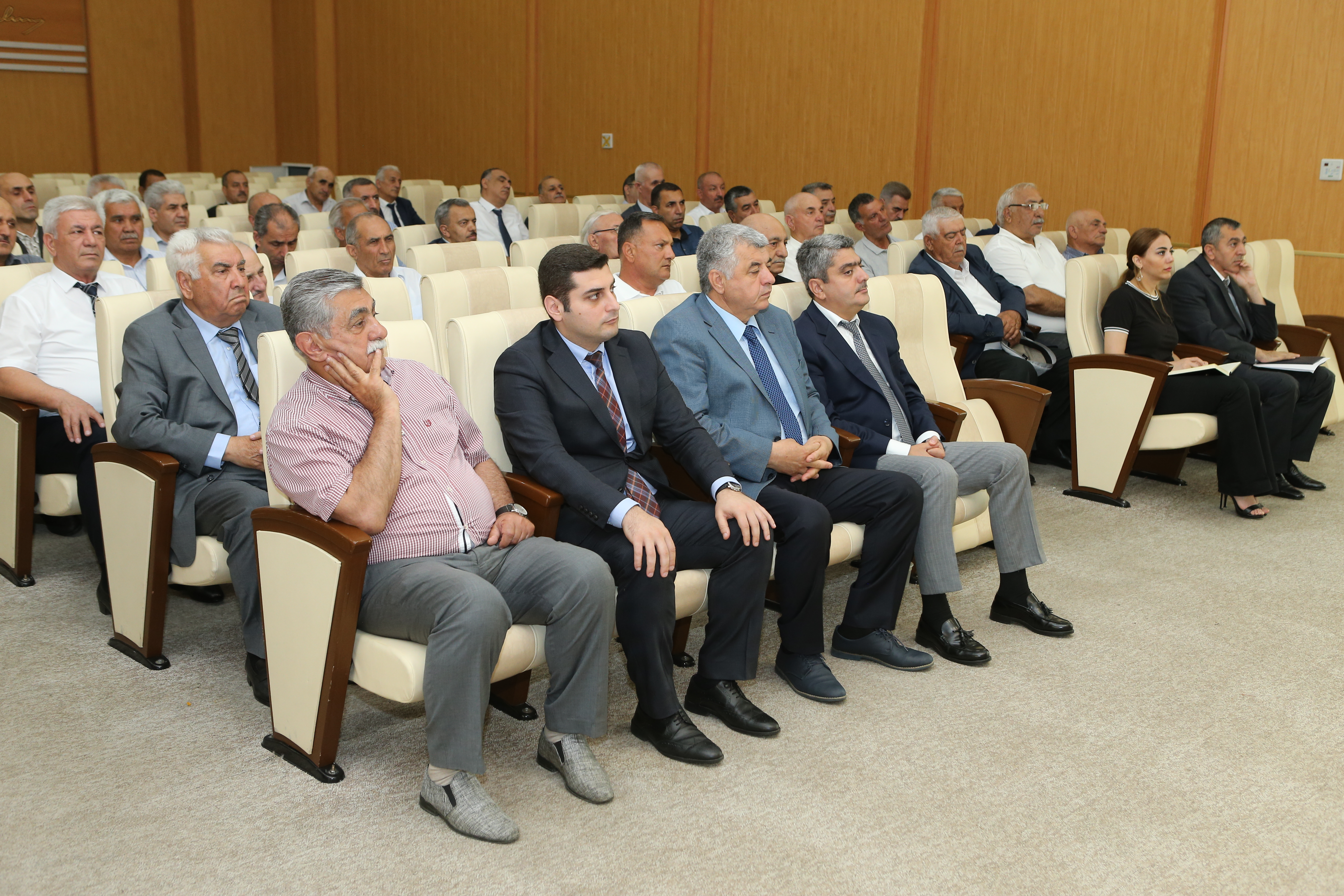 Binəqədi rayonunda Ağsaqqallar Şurasının illik hesabat yığıncağı keçirildi - FOTOLAR