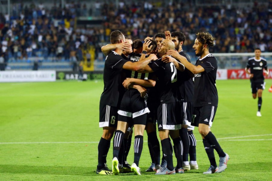 "Qarabağ" Rumıniya klubunu darmadağın etdi