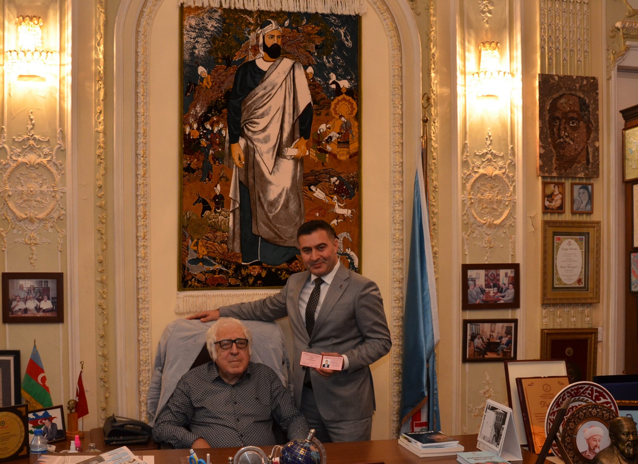 Adəm Məmmədov Azərbaycan Yazıçılar Birliyinin üzvü seçildi - FOTO