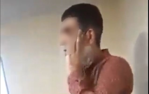 Azərbaycanda mağazadan şampun oğurlayan kişini döyüb videoya çəkdilər - VİDEO