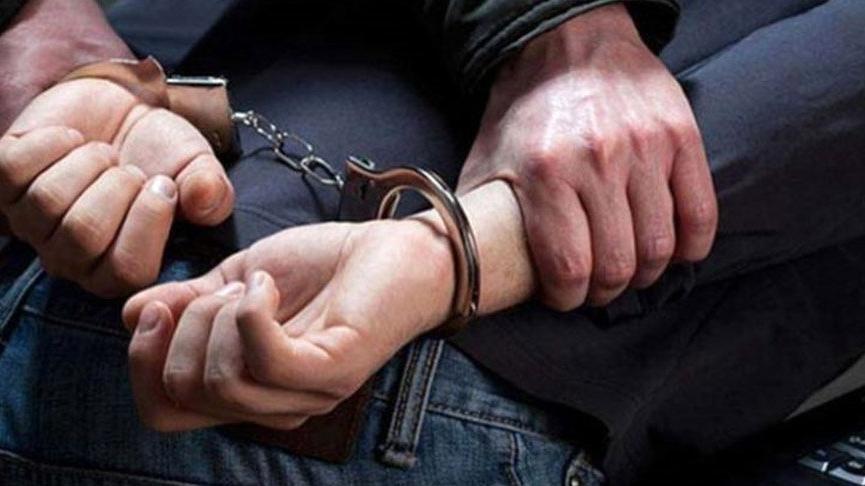 Əsgərlikdən məzuniyyətə gəldi: Atasını öldürdü, anası və qardaşını isə...
