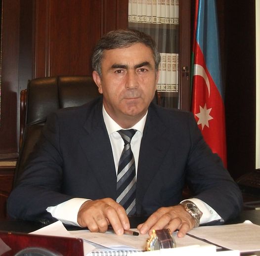 İcra başçısının qazi ilə söhbəti gündəm oldu: Xahiş edirəm çəkməyin - VİDEO