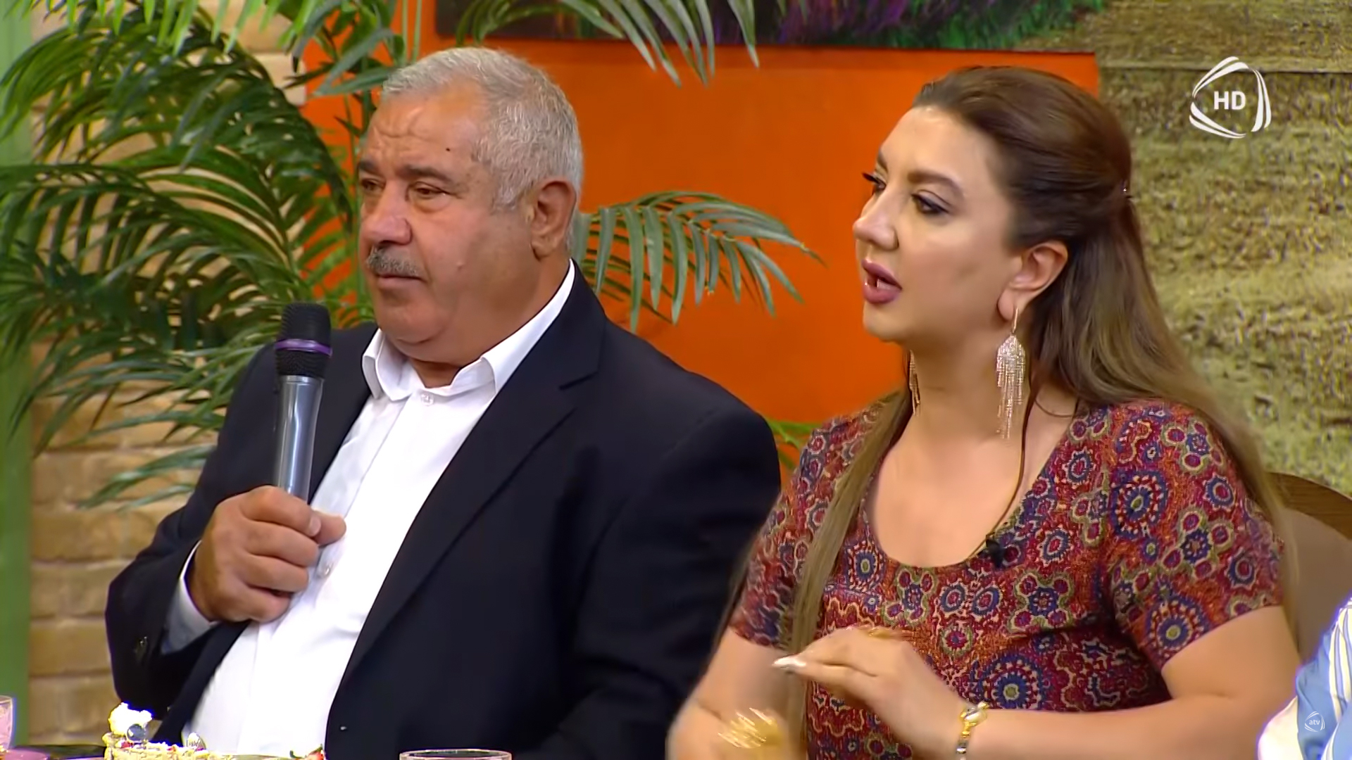 Nazilə Səfərlinin atası: "Qızlarım ərə gedəndən sonra ağ günə çıxdılar" - VİDEO
