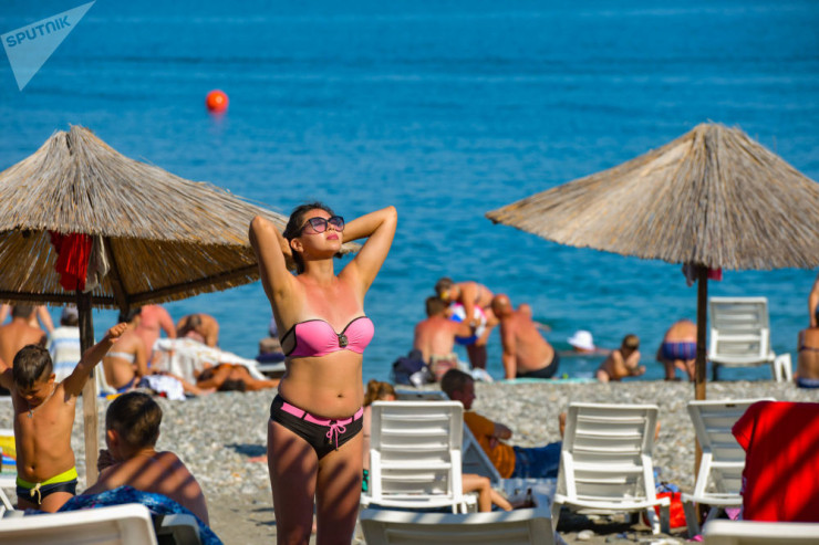 Sabah çimərliklərə getmək olar?