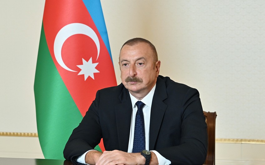 "Bu, hər bir dövlət məmuru üçün dərs olmalıdır"