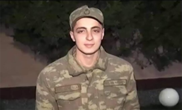 "İcazə verə bilməzdim ki, döyüş yoldaşlarımın analarının gözüyaşlı qalsın" - Qumbaranın üzərinə atılan qazi 