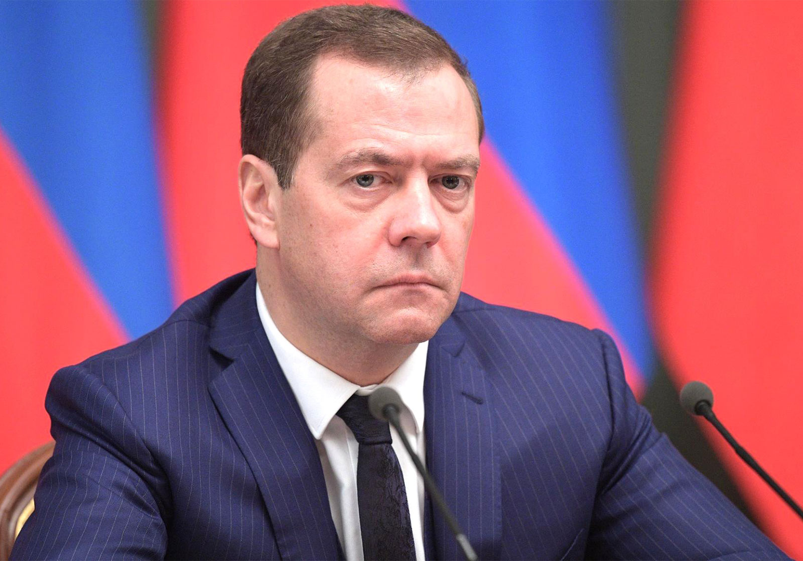 Medvedev Ukraynanı 4 dövlət arasında bölən xəritə paylaşdı: Hər kəs bundan danışır - FOTO