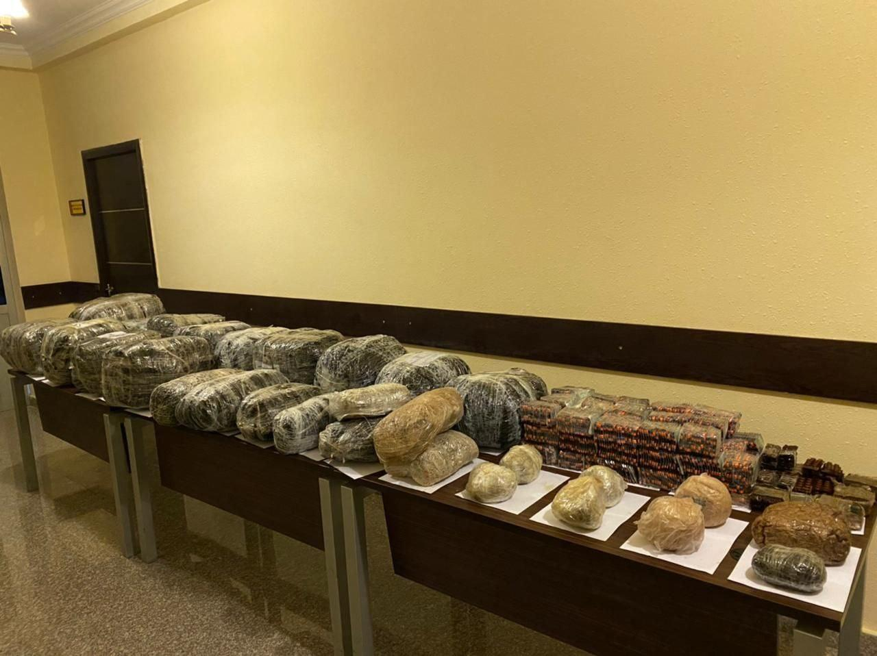 DSX məlumat yaydı: 2,4 milyonluq qaçaqmal, axtarışda olan 239 nəfər...