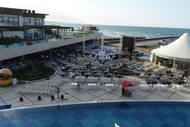 “Dalğa Beach”də DAVA: İraqlı tələbə döyüldü
