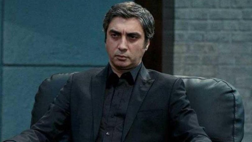 "Kurtlar Vadisi"nin Polatı yeni sevgilisiylə - FOTO