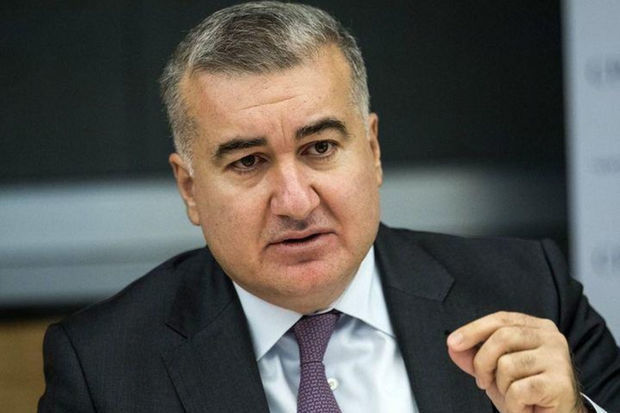 "Londonda 3 diplomatımız səfirliyi tərk etmədən böyük kütləyə qarşı durub, vacib sənədləri qoruyub" - Səfir