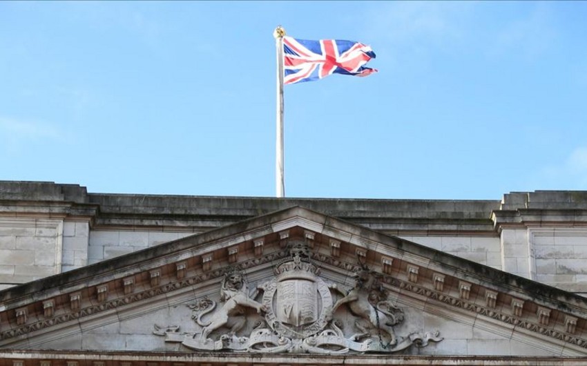 Çin səfiri Böyük Britaniya Xarici İşlər Nazirliyinə çağırılıb